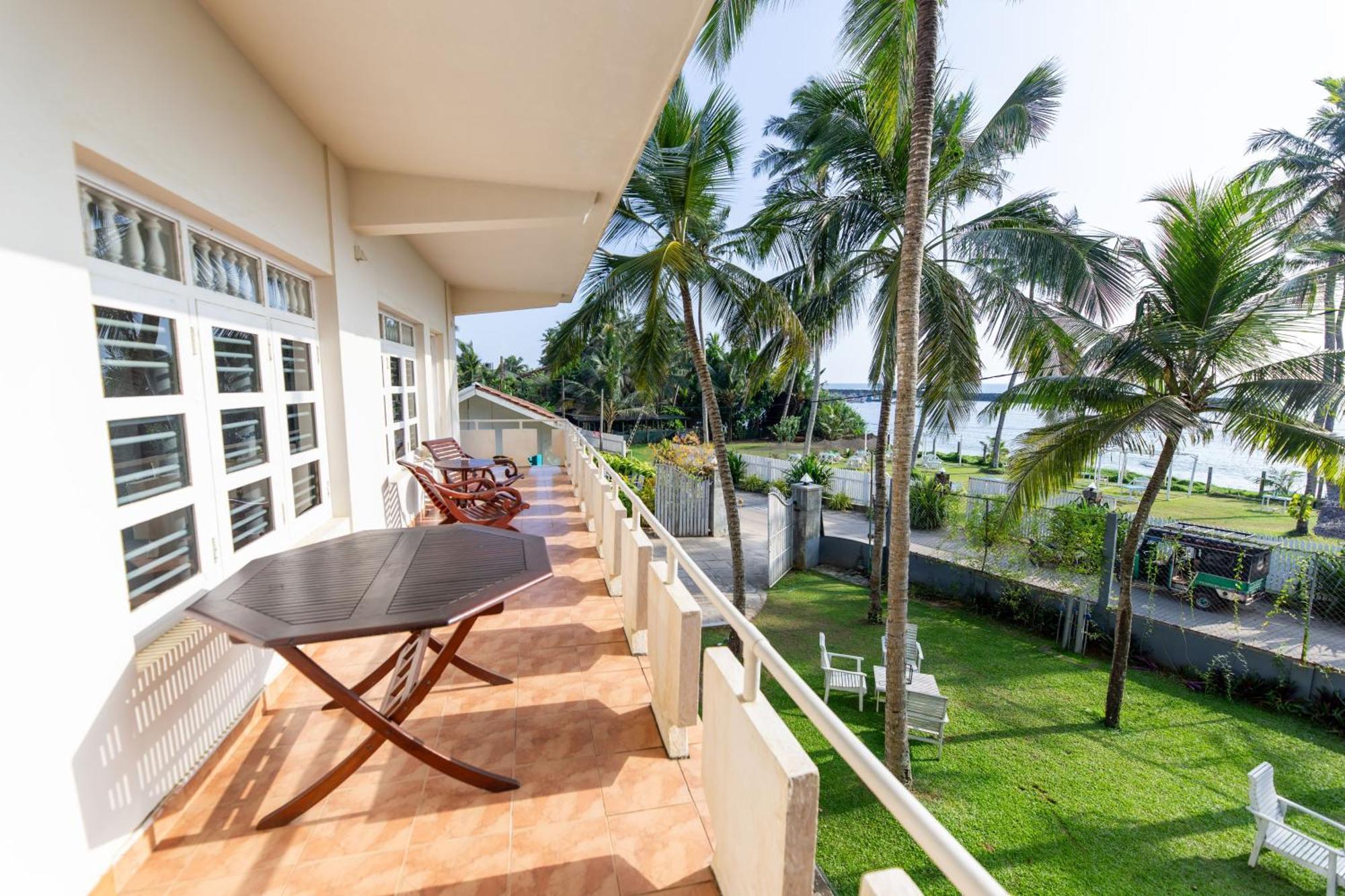 Shangrela Beach Resort By Ark Ambalangoda  Exterior foto